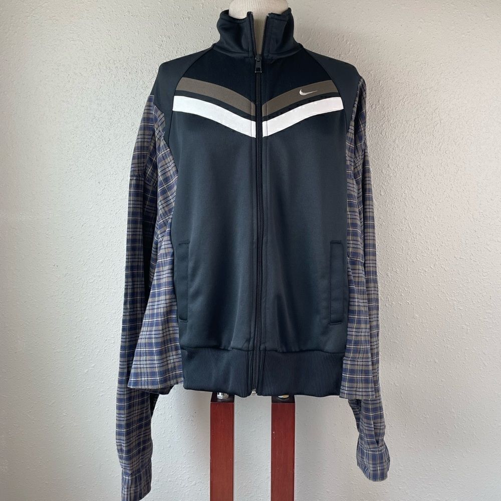 Nike Full Zip Customized Jacket Size M EUC